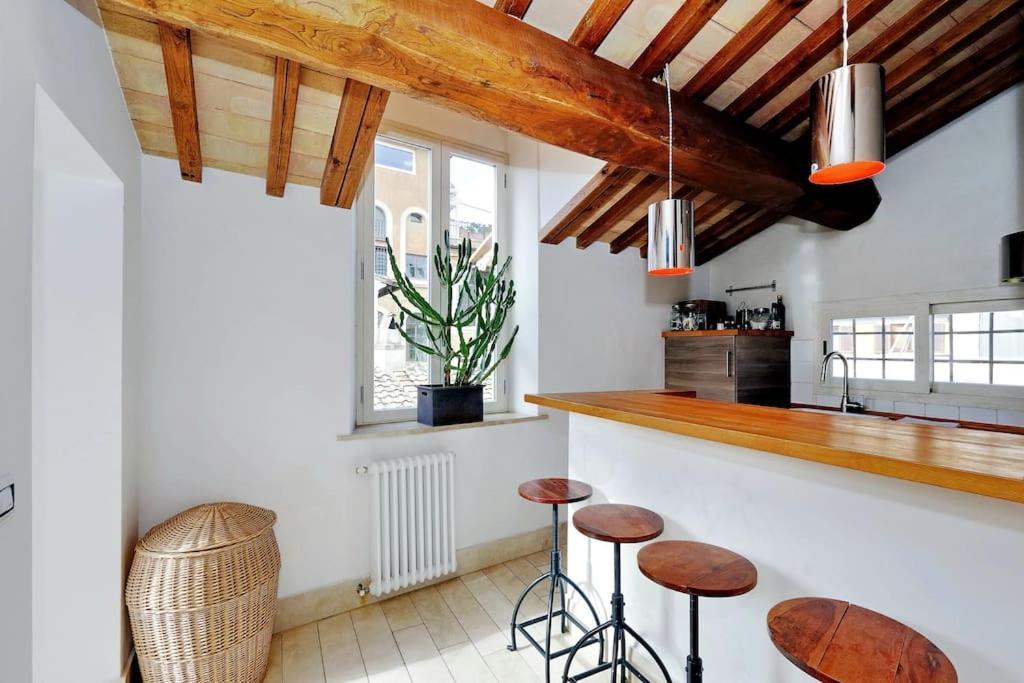 Pantheon Stylish Attic Appartamento *