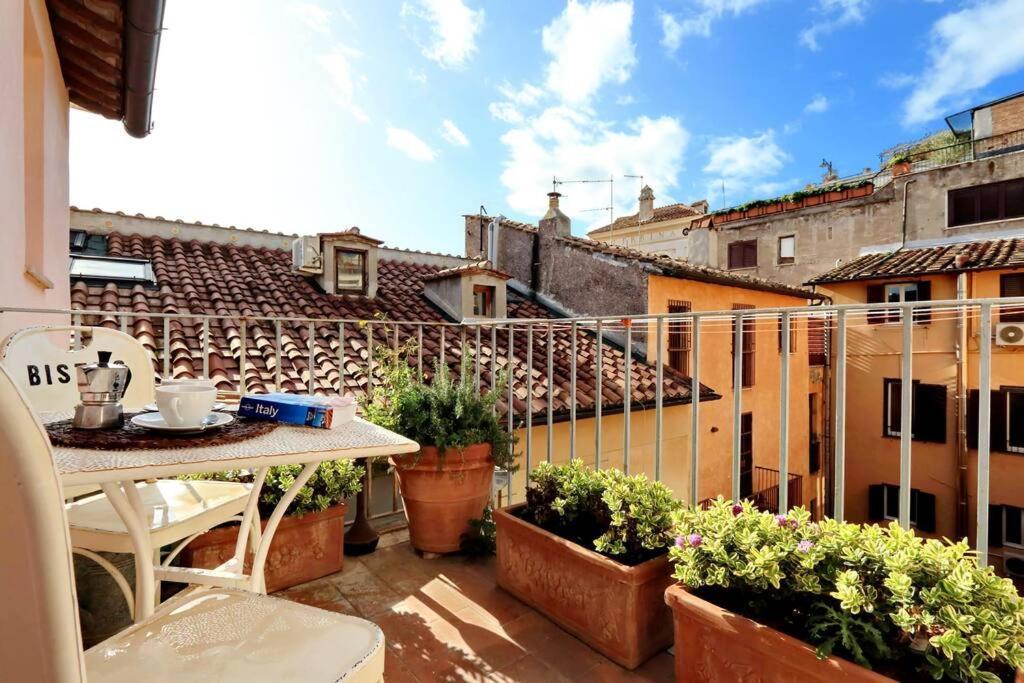 Appartamento Pantheon Stylish Attic Roma